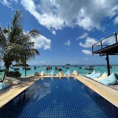 Lipe Power Beach Resort Exterior photo