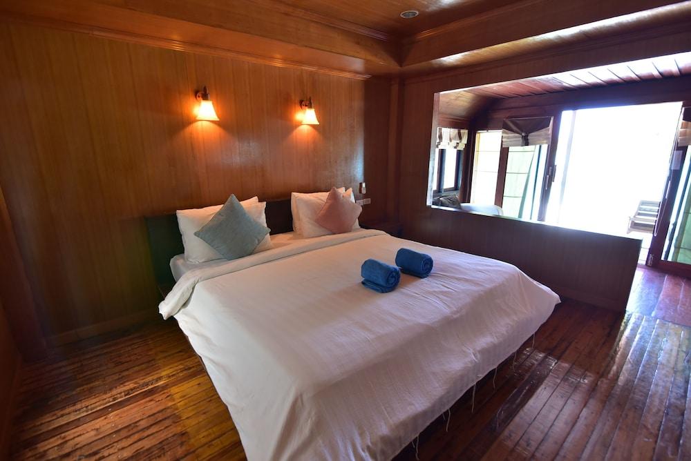 Lipe Power Beach Resort Exterior photo