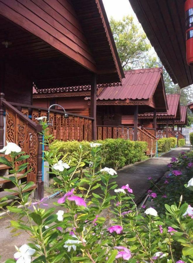 Lipe Power Beach Resort Exterior photo